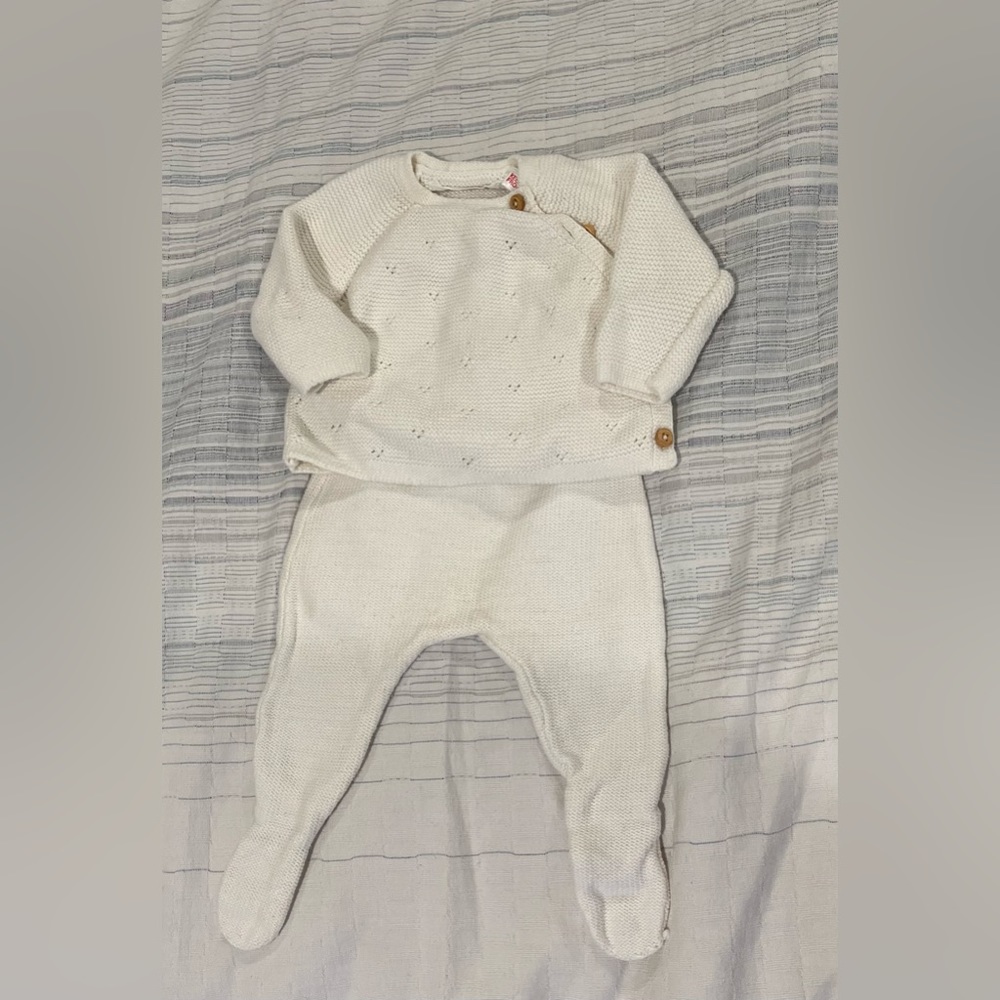 Zara newborn knitted top and bottom set
